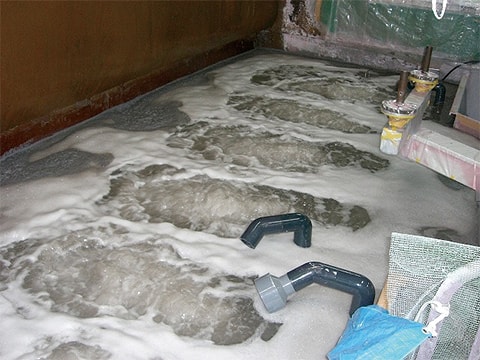 水洗及びノーポンプ塗装ブースの浄化2 自動車部品製造工場