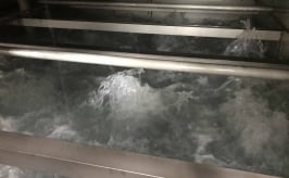 スラッジの発生を抑制 写真